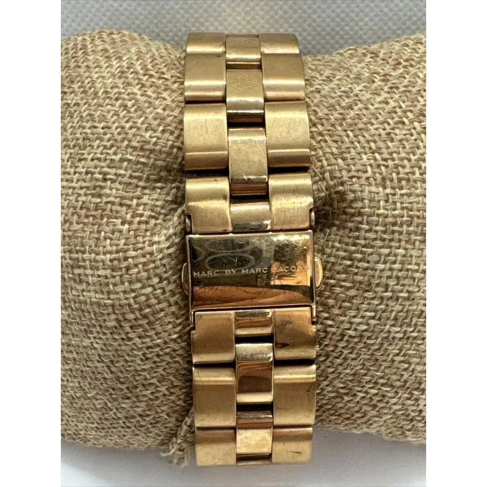 Marc Jacobs Blade MBM3102 Women's Stainless Steel Analog Gold Dial Watch JNA724